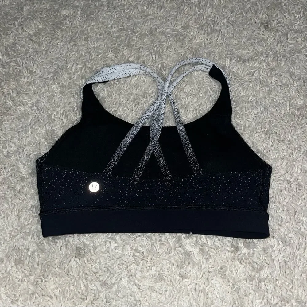 lululemon athletica has cup